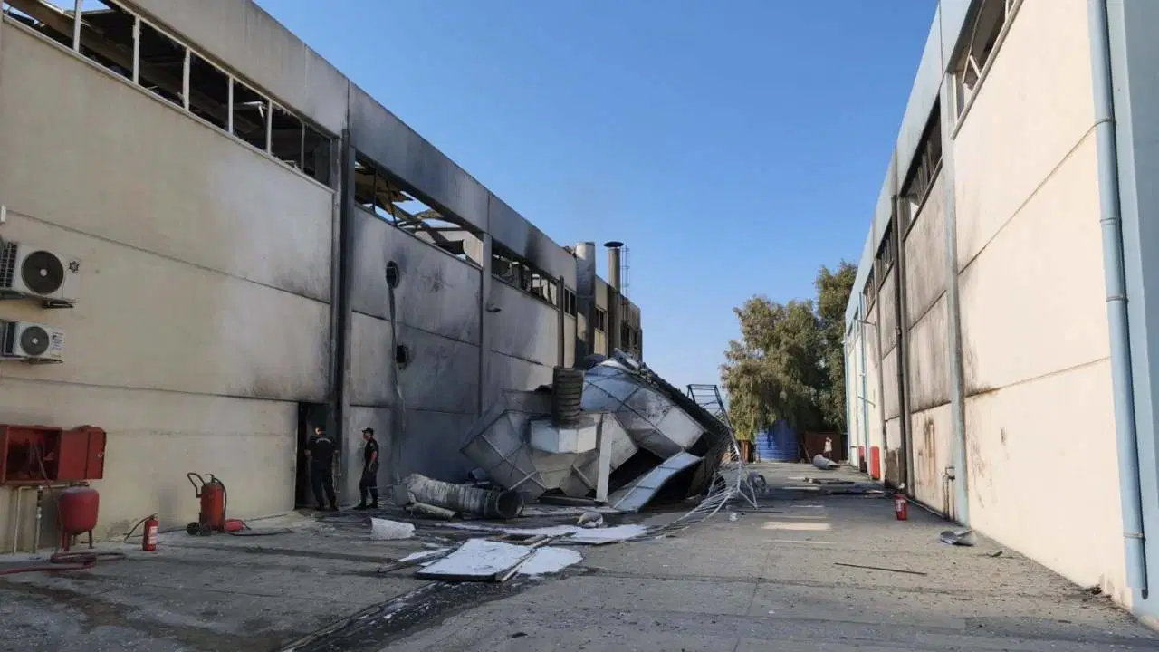 İzmir Torbalı'da Metal Fabrikasında Patlama: 7 İşçi Yaralandı, 3’ü Ağır Durumda