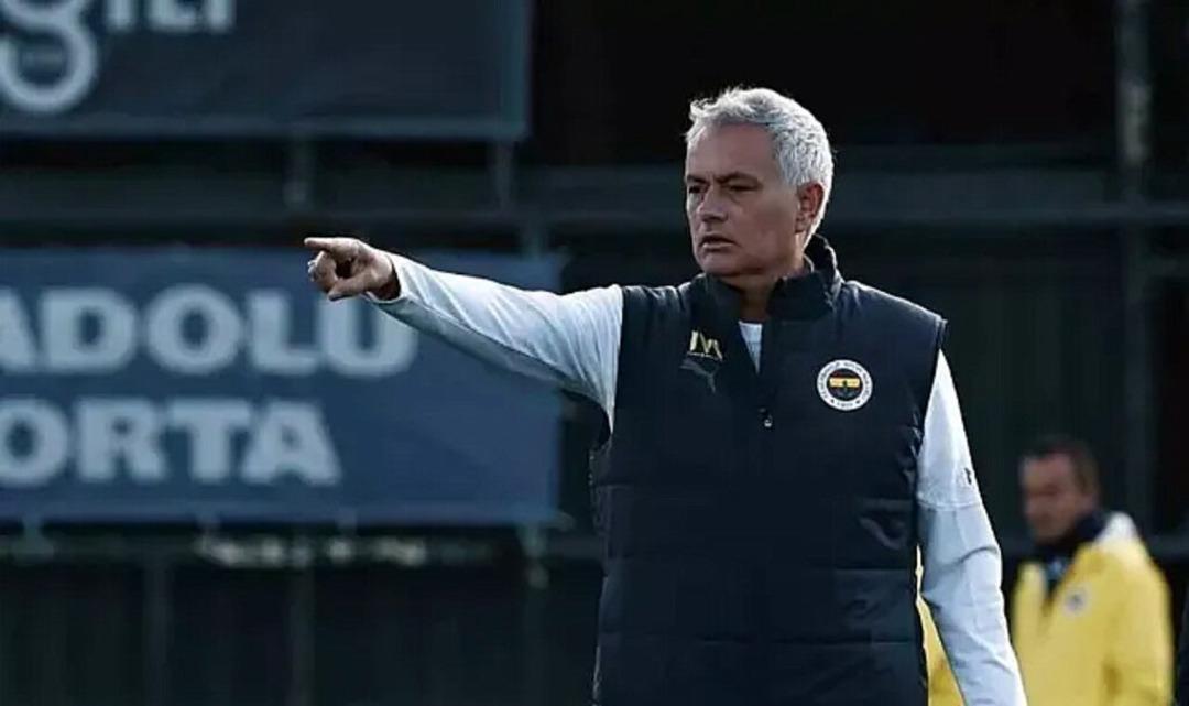 Jose-Mourinho-a-Pritex