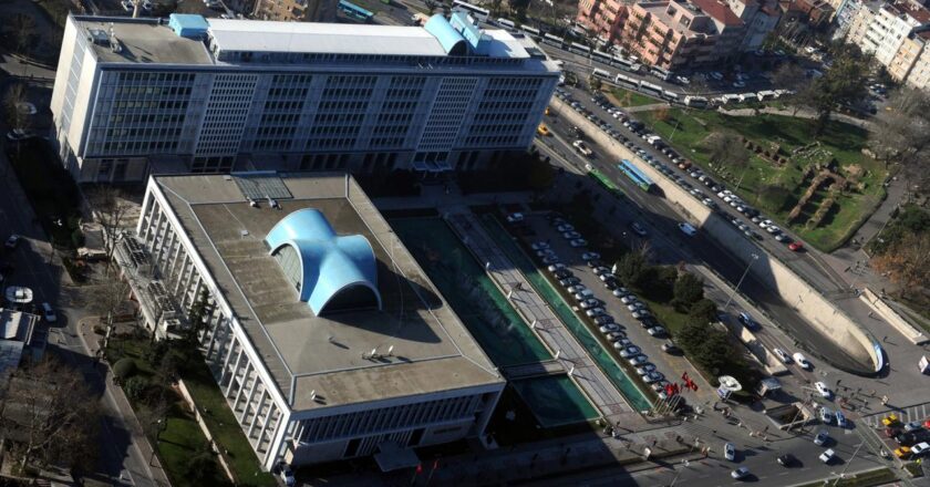 IMM için Yolsuzluk Soruşturması: Gözaltı numarası 17'ye yükseldi