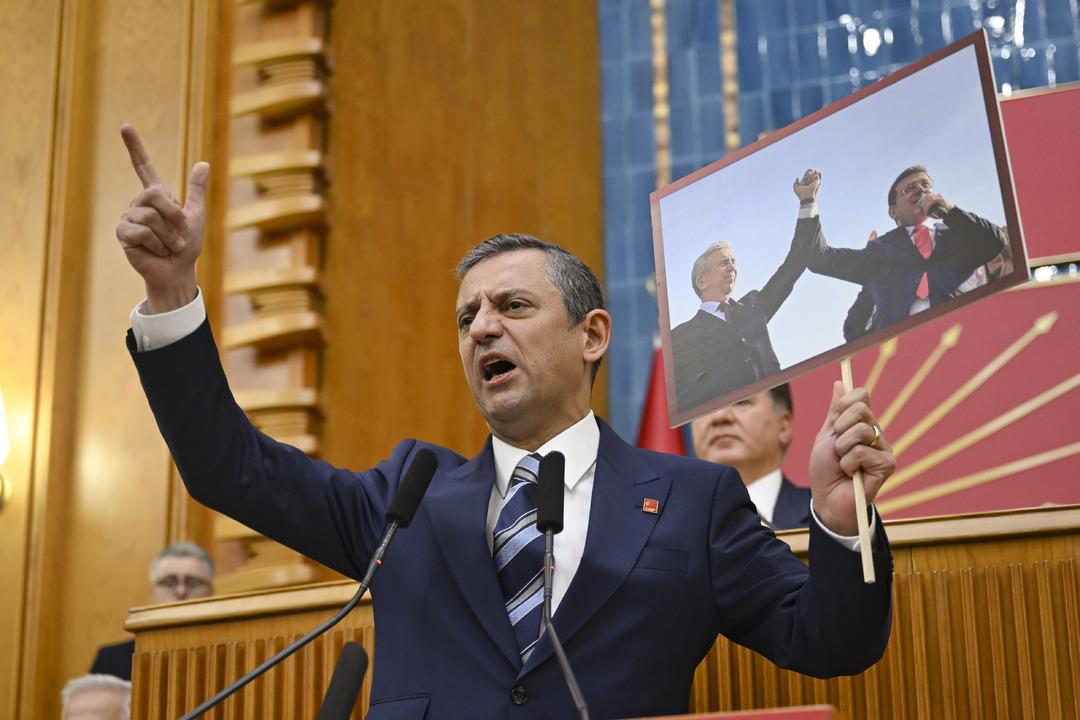 Mansur yavaş çıktı Özgür Özel'den bir gündem yaratacak! 