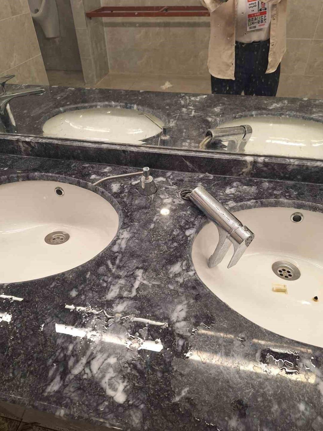 Yenilgi ekibinin hayranları yeni stadyum 2