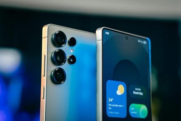 Galaxy S26 ertelendi mi? Bu açıklamaya göre Samsung'un yeni amiral gemisinin gelişi gecikebilir!