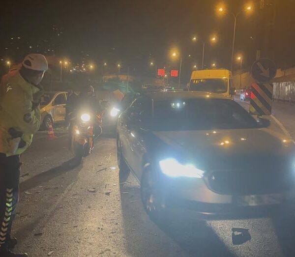 Maltepe’de trafik kazası zinciri oluştu