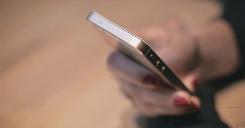 Yurt dışından telefon getirmenin ücreti 57 bin lira! 2026 IMEI kayıt bedeli ne kadar?