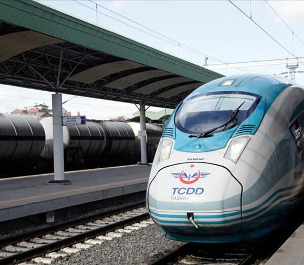 Ankara-İstanbul Hattına Yeni YHT Seferleri Eklendi