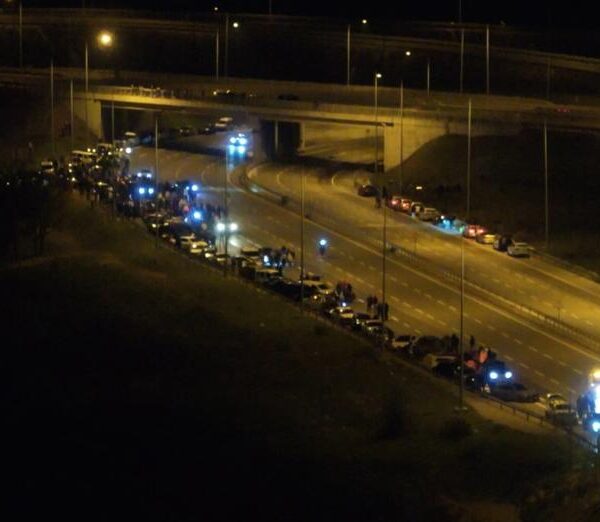 Otoyolda Drift Etkinliğine Polis Müdahalesi