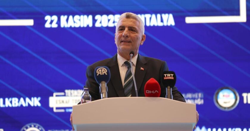 Ticaret Bakanı Ömer Bolat: “Esnafa verilen kredi 148 milyar lirayı geçti”